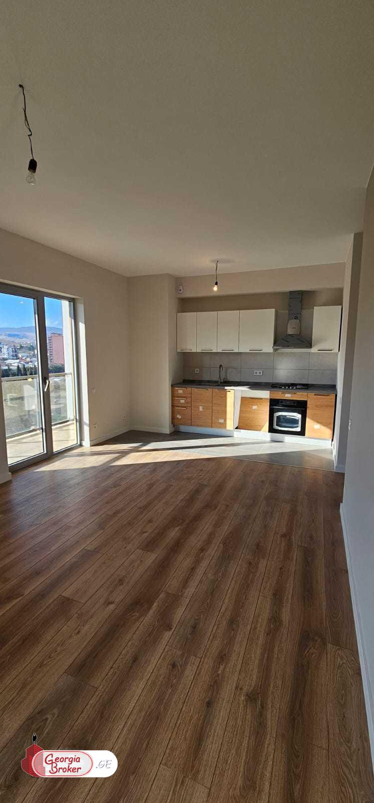 nearly repaired 3-room apartment for sale