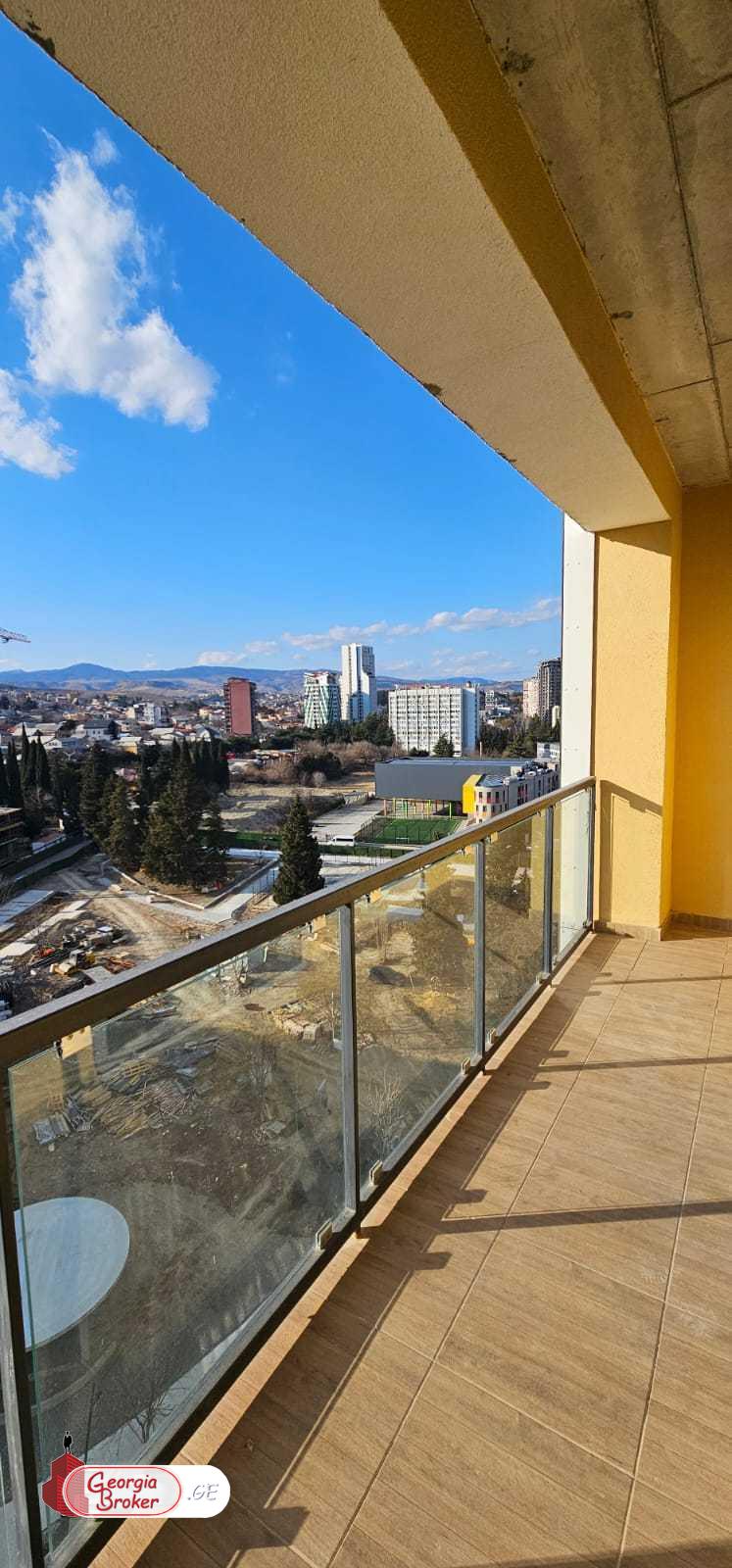 nearly repaired 3-room apartment for sale