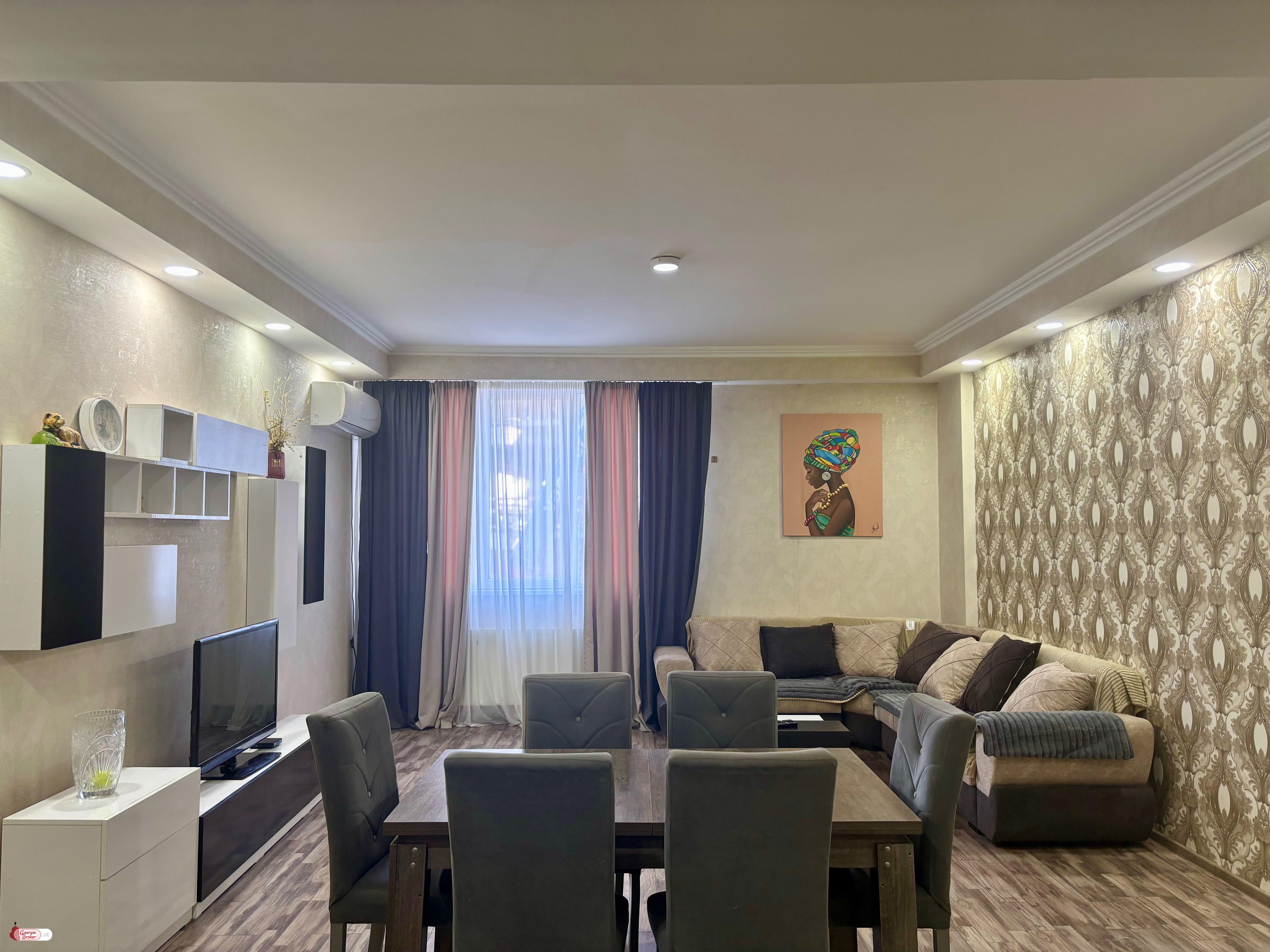 იყიდება ახალი გარემონტებული 3 ოთახიანი ბინა