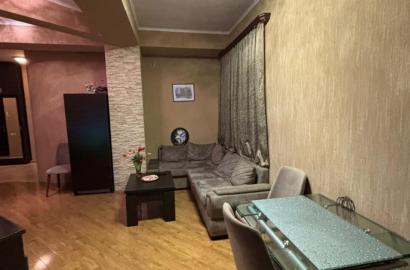 продается квартира с новым ремонтом 3-комнаты