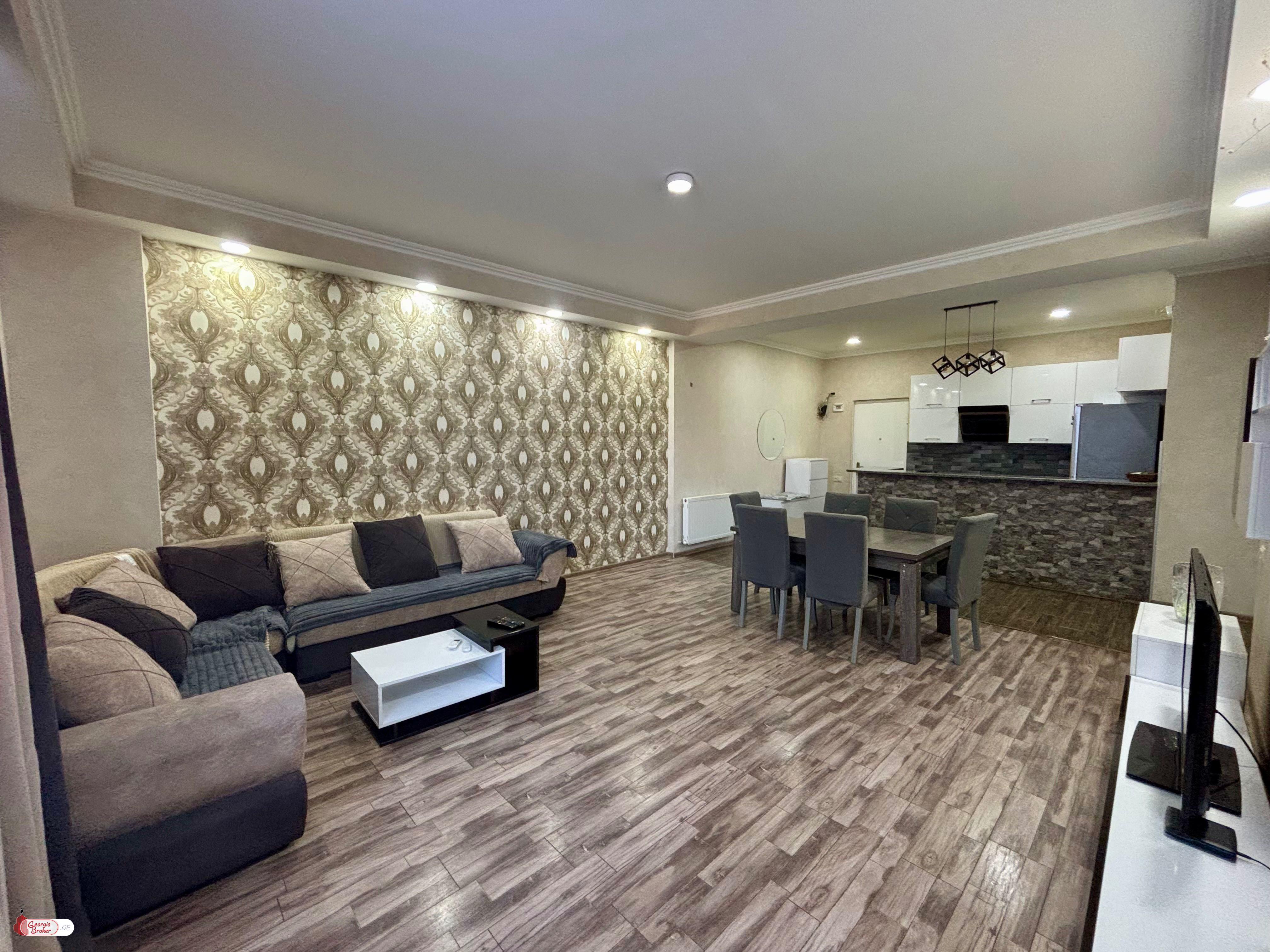 იყიდება ახალი გარემონტებული 3 ოთახიანი ბინა