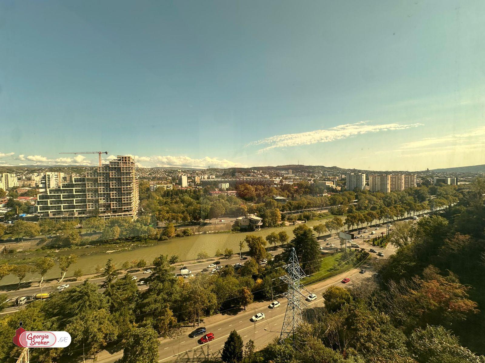 nearly repaired 5-room apartment for sale