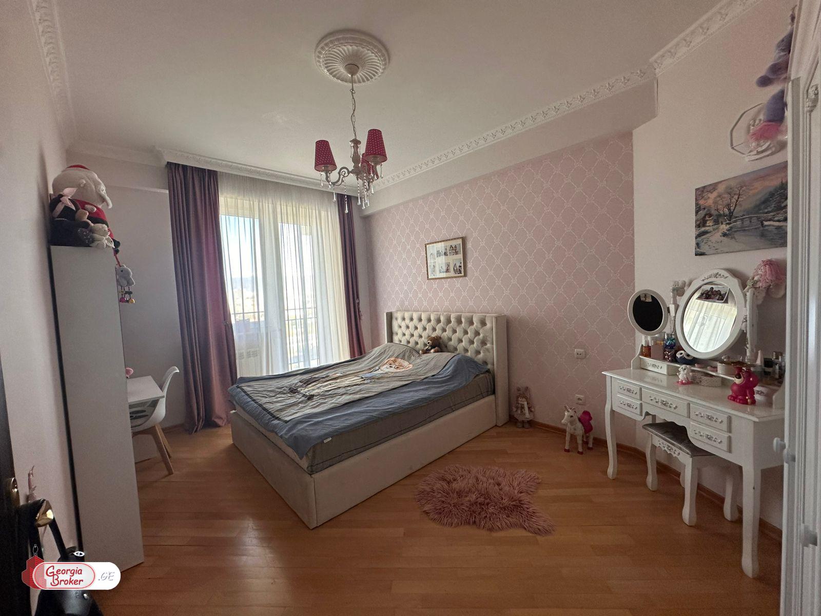 nearly repaired 5-room apartment for sale