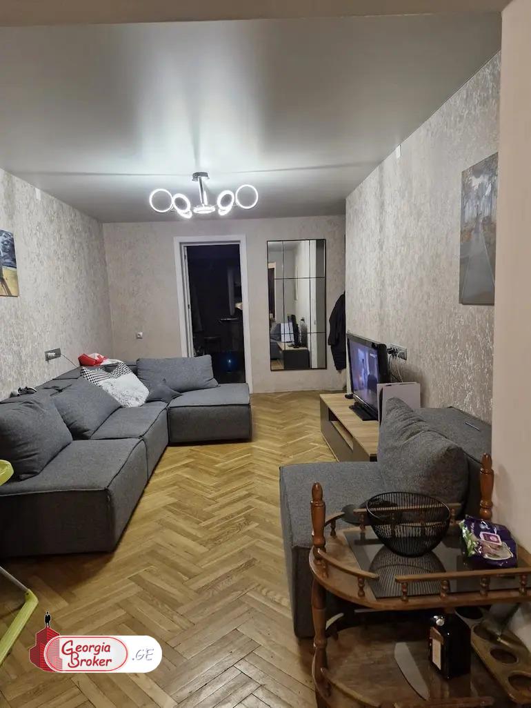 იყიდება ახალი გარემონტებული 3 ოთახიანი ბინა