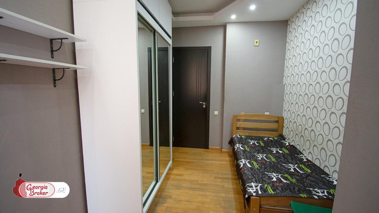 nearly repaired 4-room apartment for sale