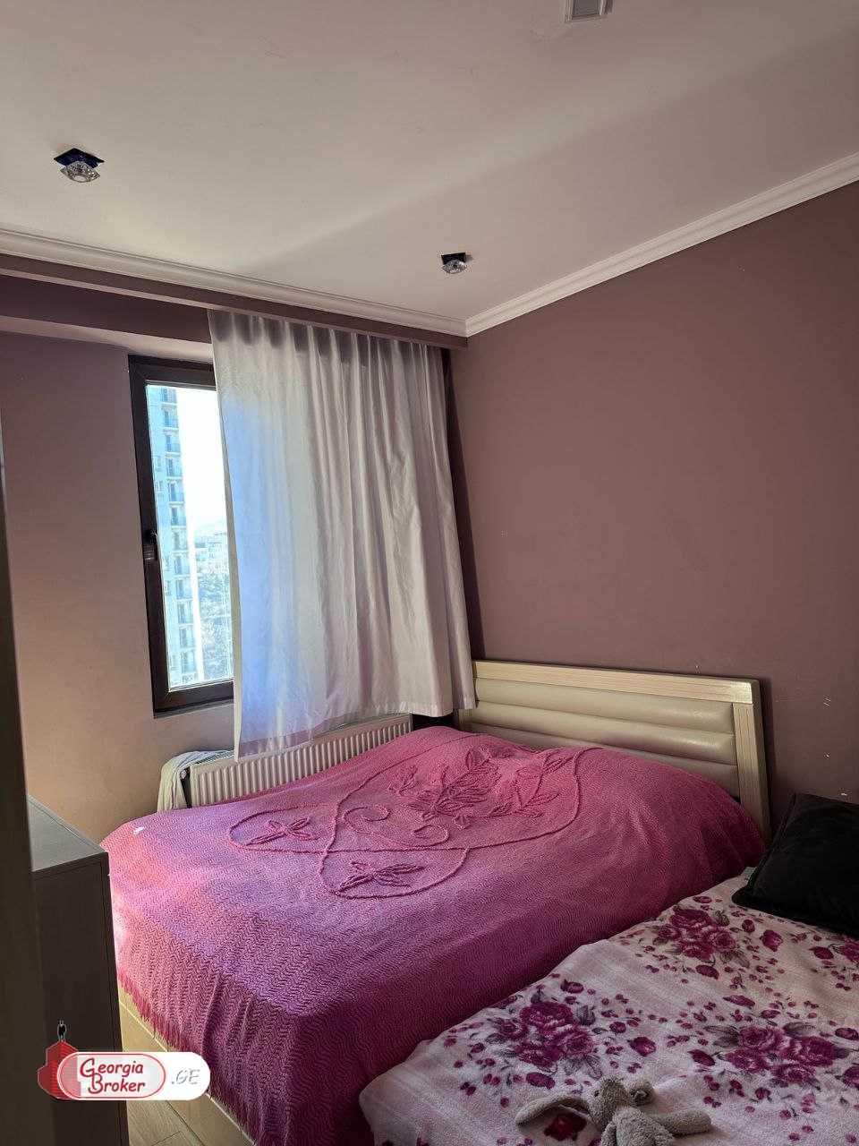 nearly repaired 3-room apartment for sale