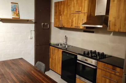 nearly repaired 3-room apartment for sale