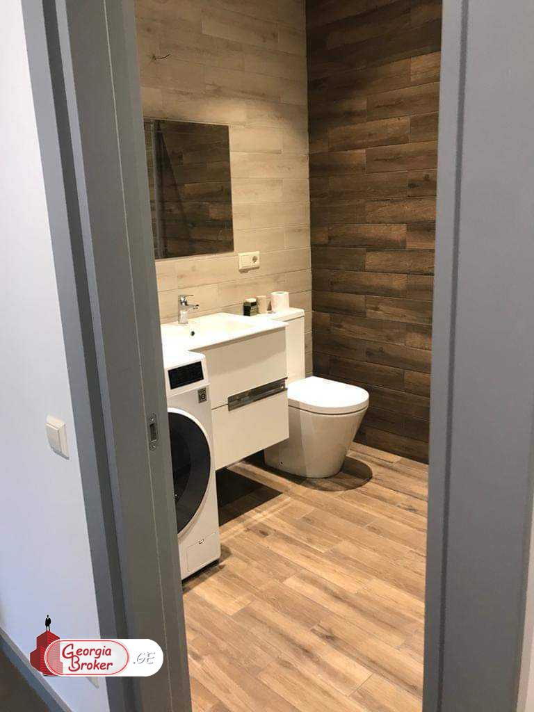 nearly repaired 2-room apartment for sale