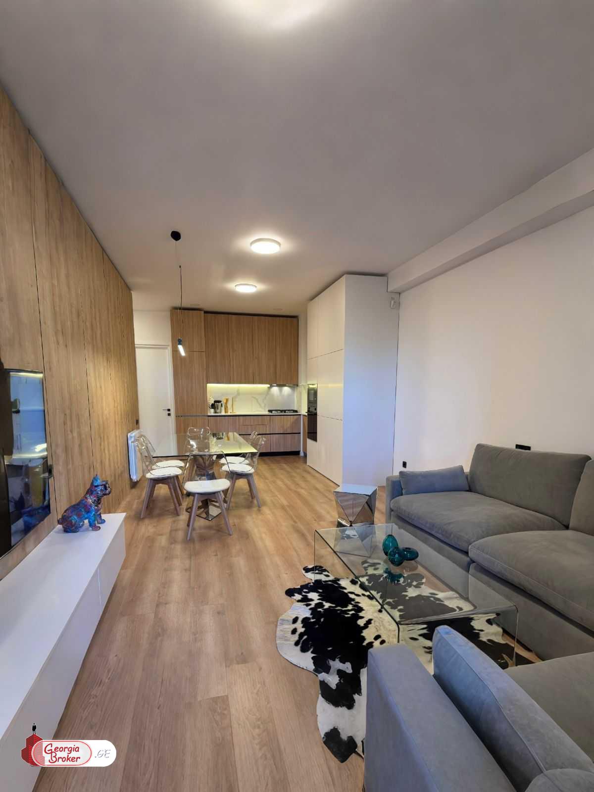 nearly repaired 3-room apartment for sale