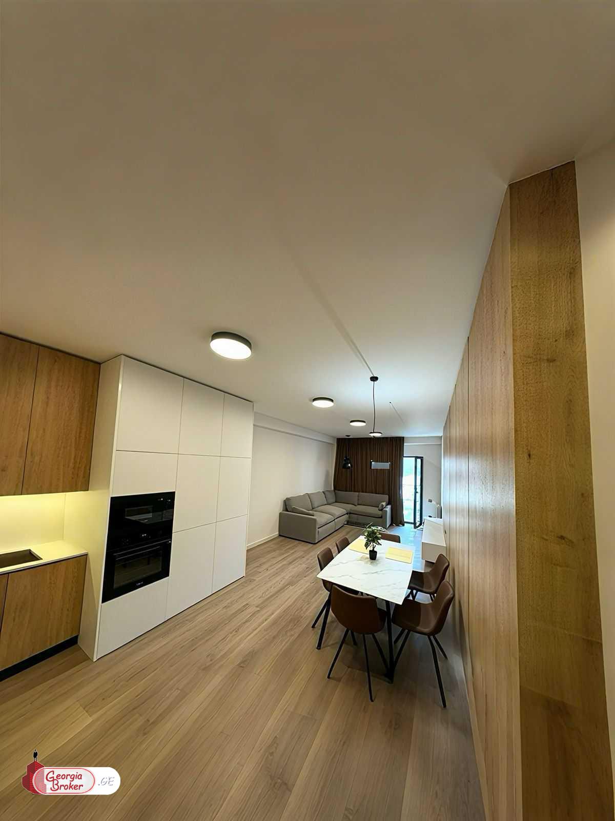 nearly repaired 3-room apartment for sale