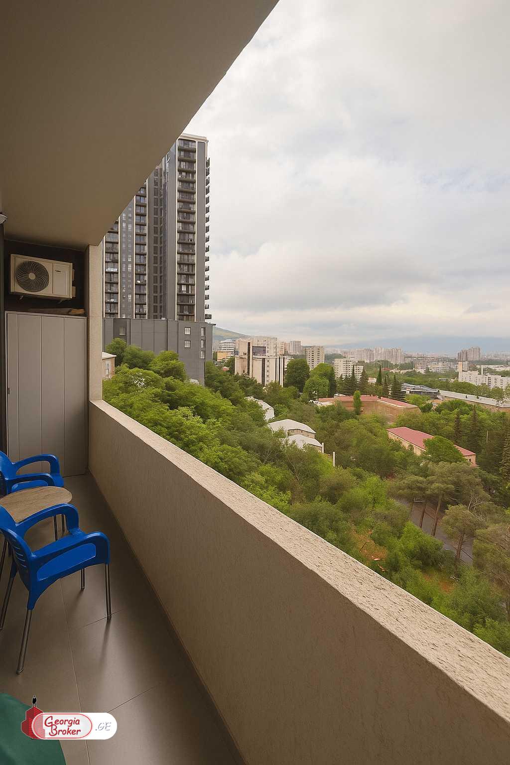 продается квартира с новым ремонтом 3-комнаты