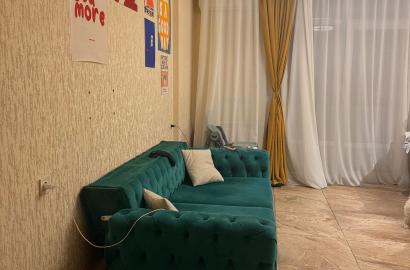 продается квартира с новым ремонтом 3-комнаты