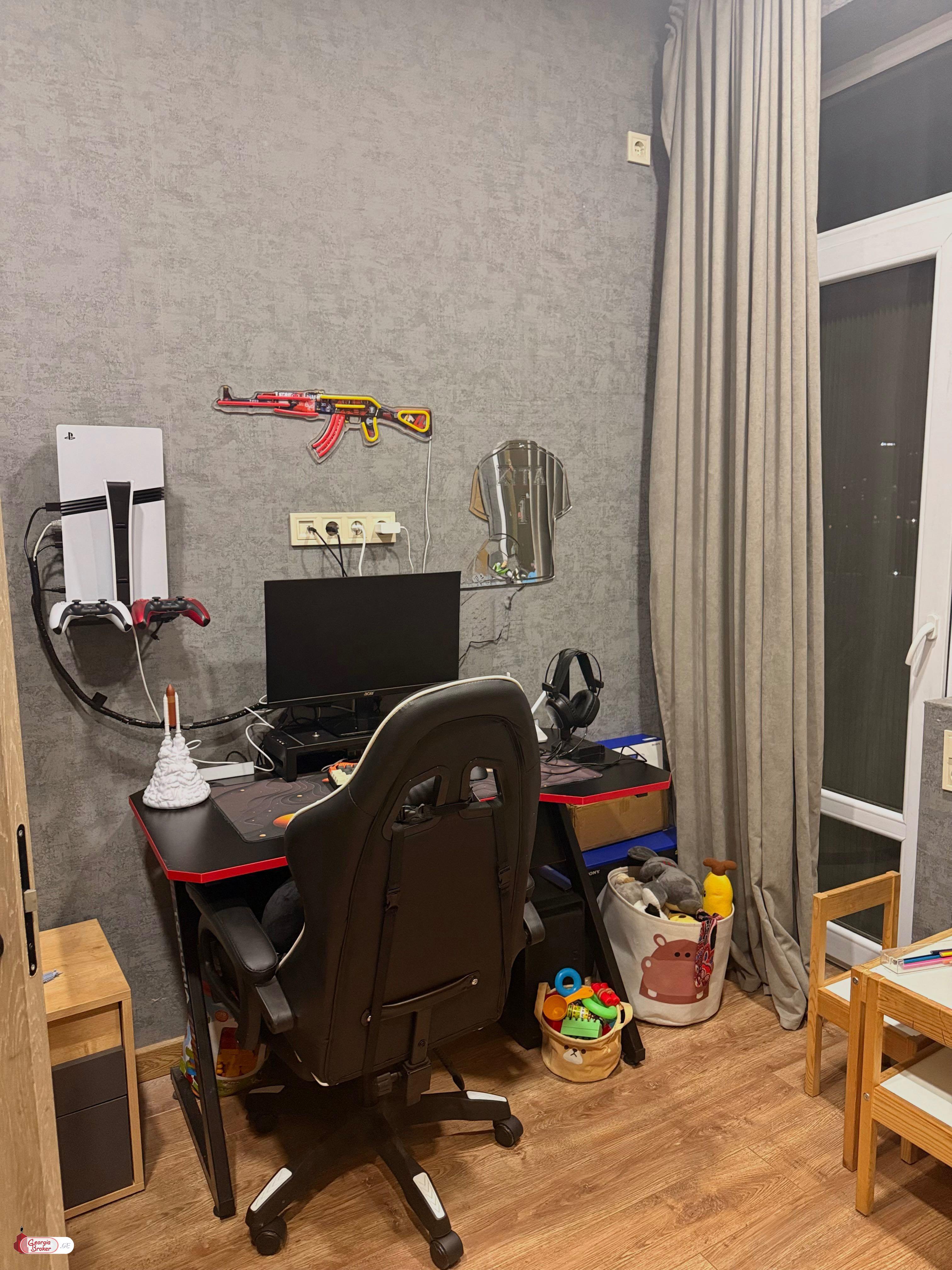 продается квартира с новым ремонтом 3-комнаты