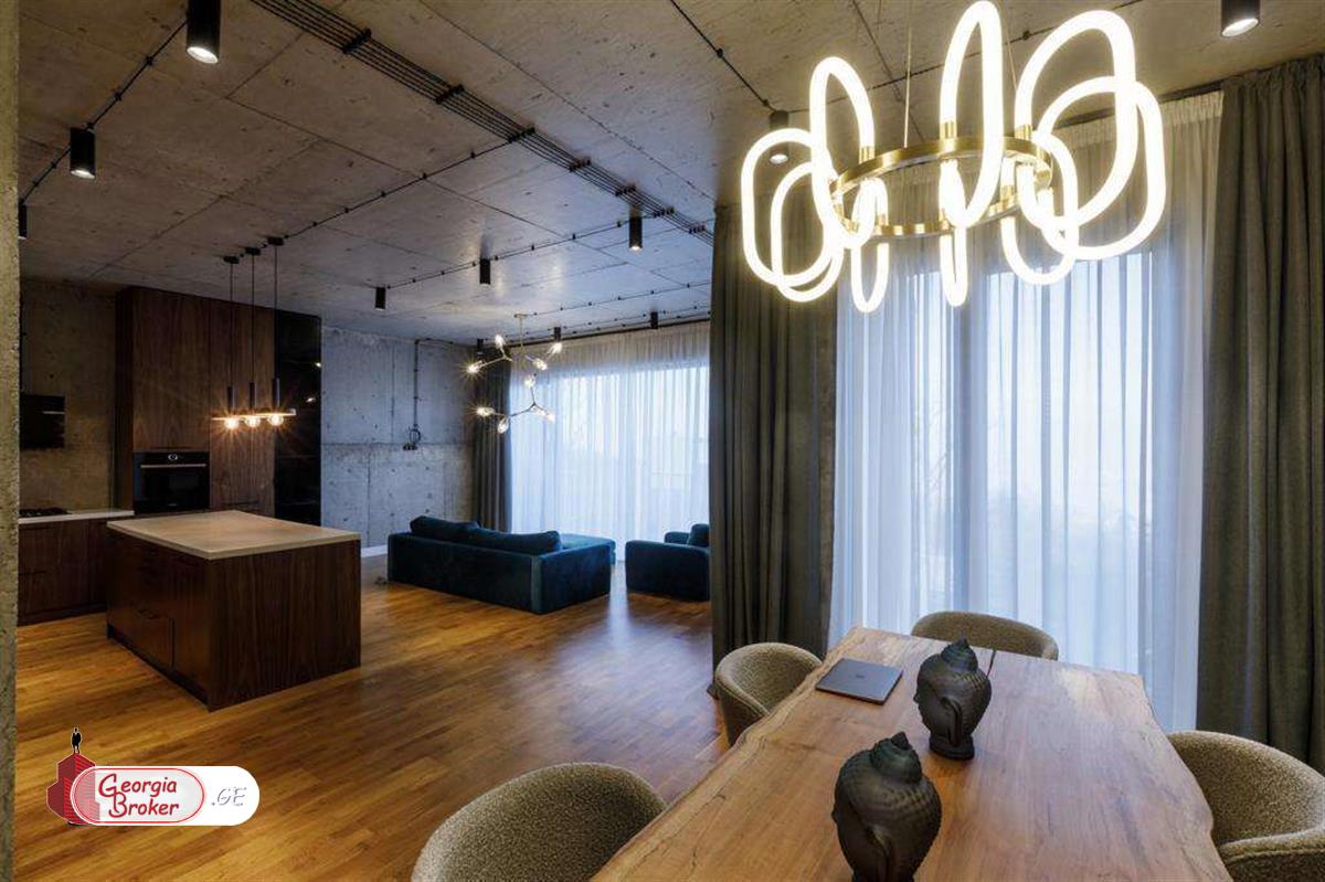 nearly repaired 3-room apartment for sale