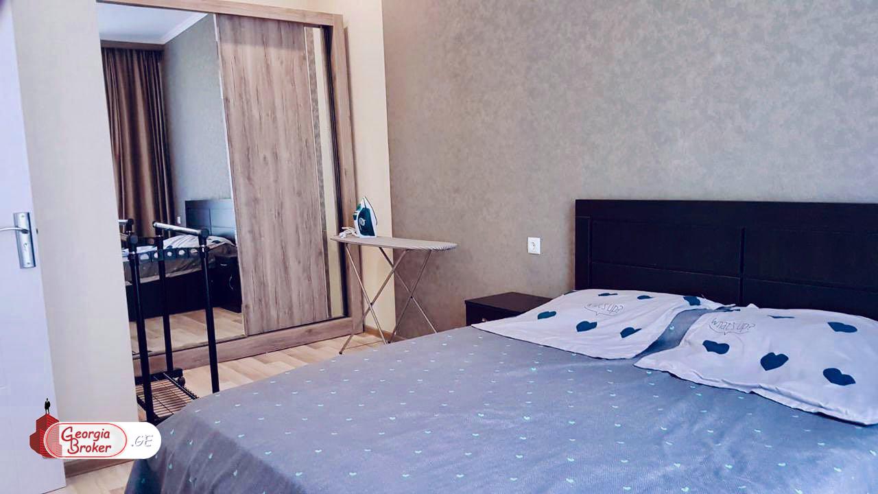 nearly repaired 2-room apartment for sale