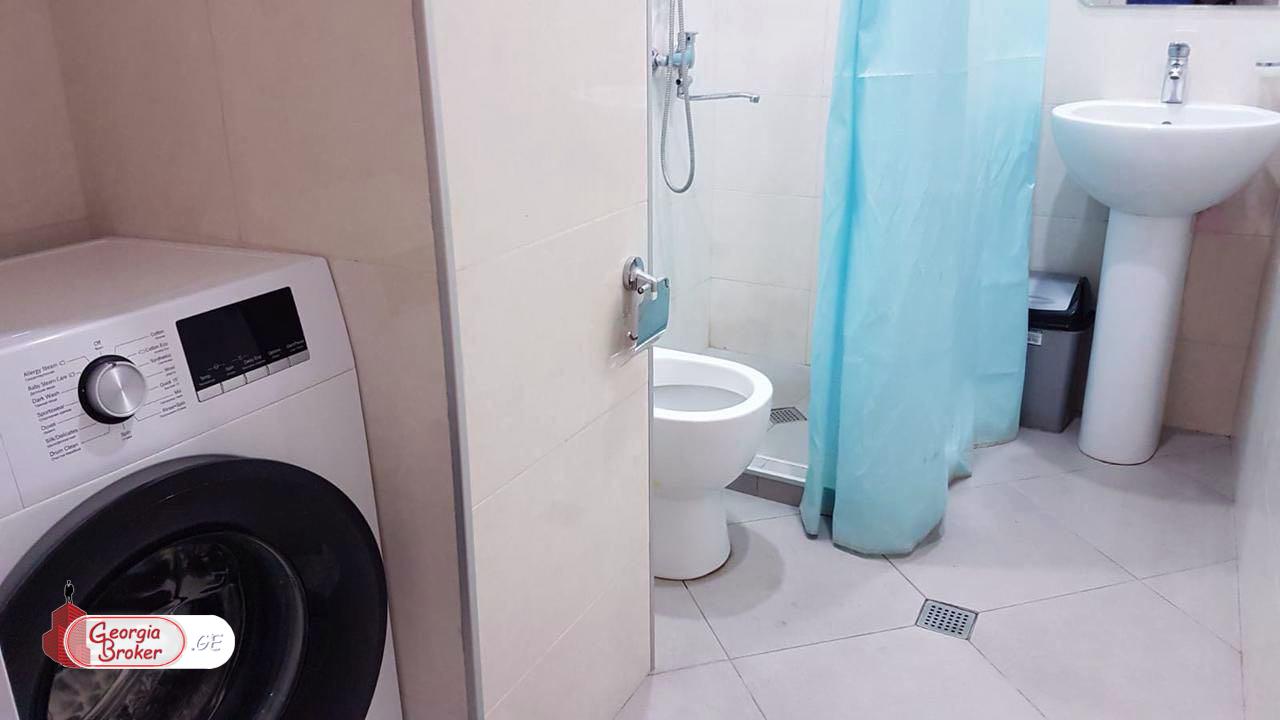 nearly repaired 2-room apartment for sale