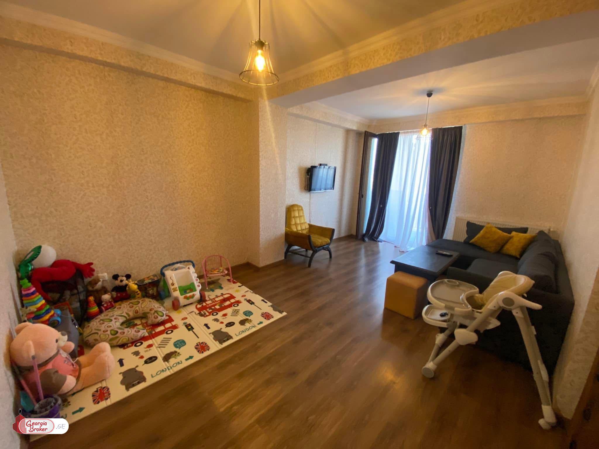 იყიდება ახალი გარემონტებული 3 ოთახიანი ბინა