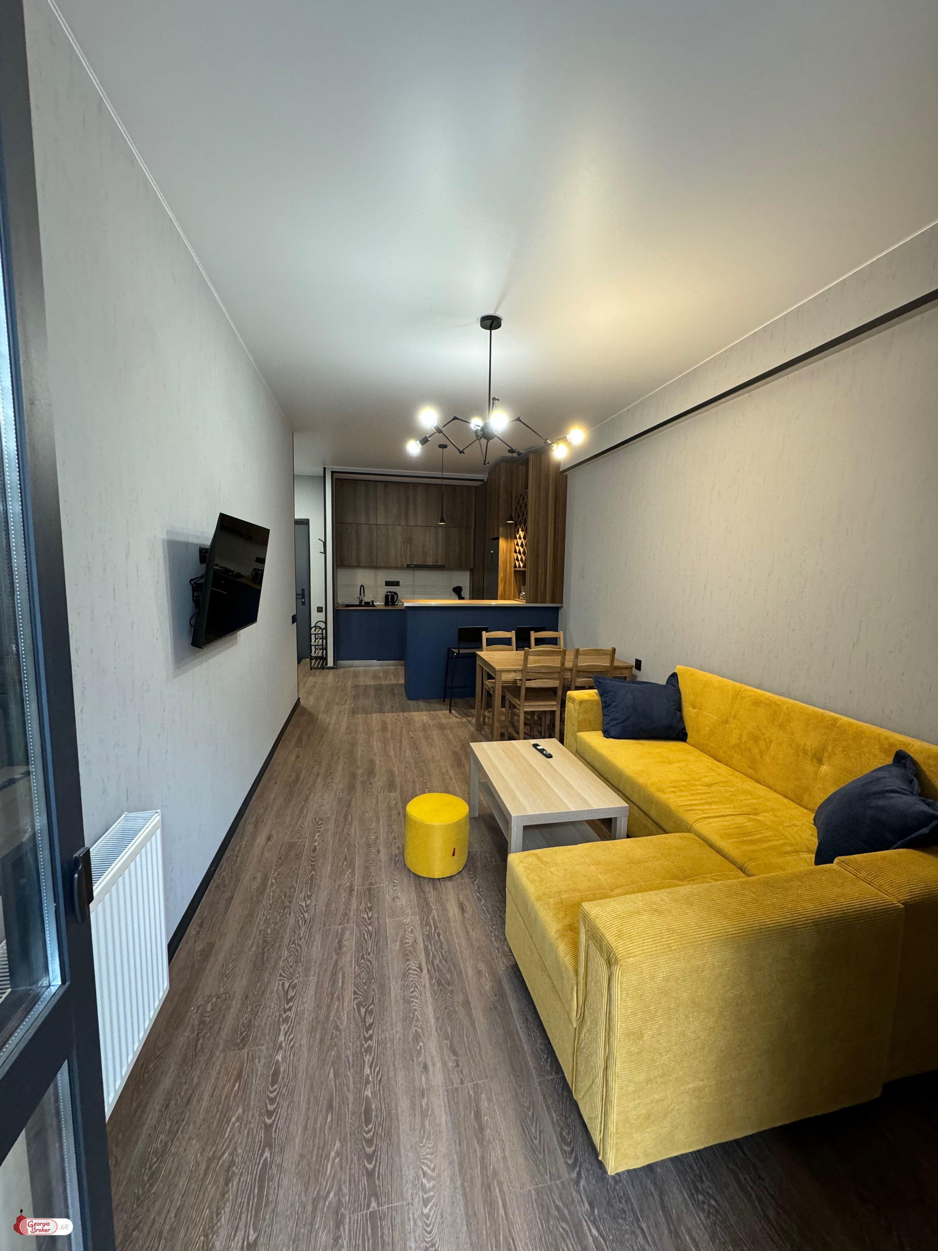 იყიდება ახალი გარემონტებული 2 ოთახიანი ბინა