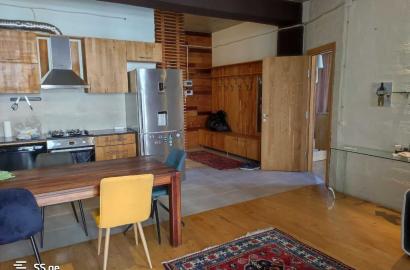 продается квартира с новым ремонтом 3-комнаты