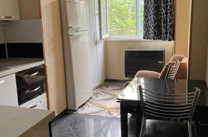 продается квартира с новым ремонтом 4-комнаты