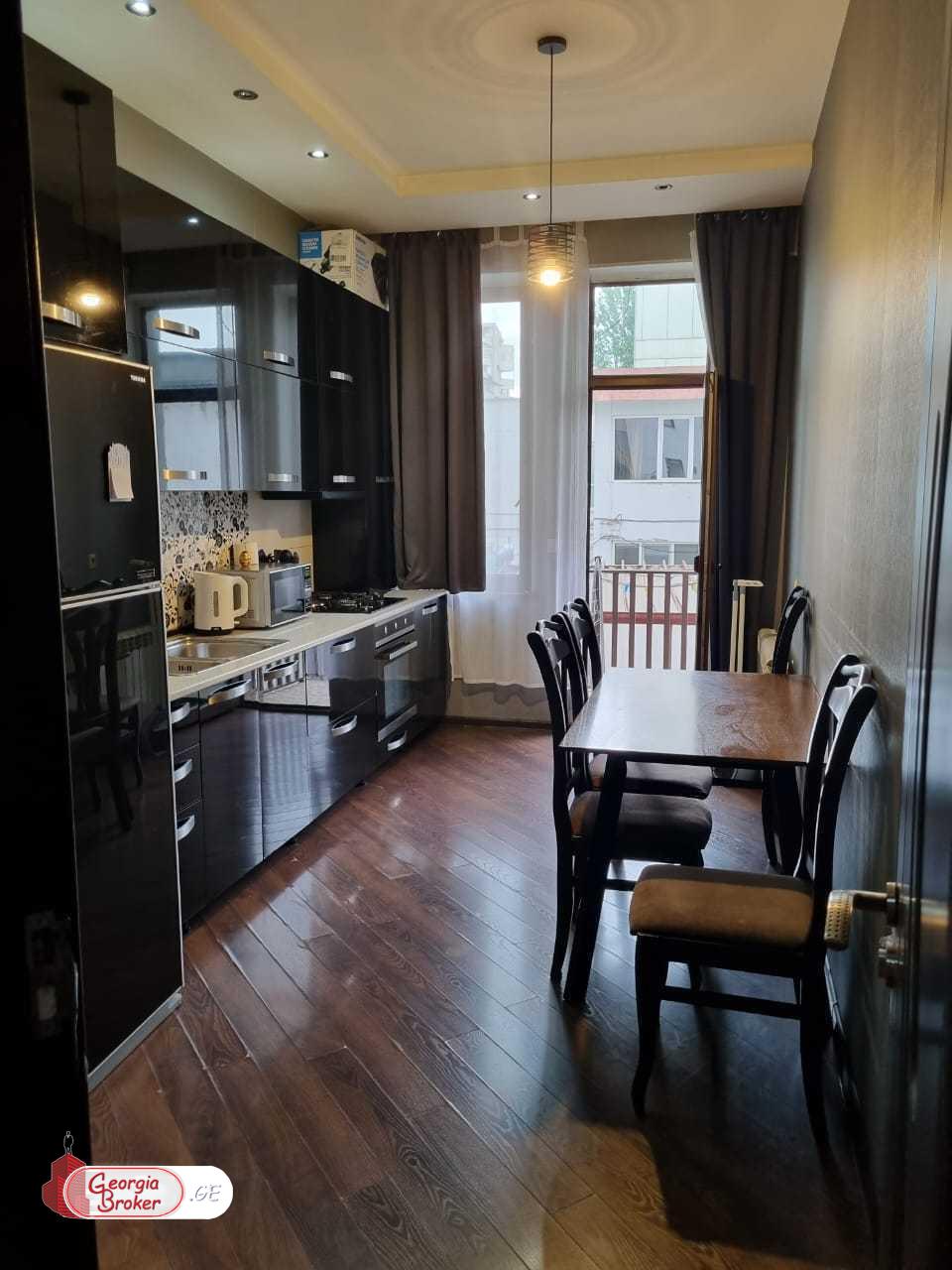 nearly repaired 3-room apartment for sale