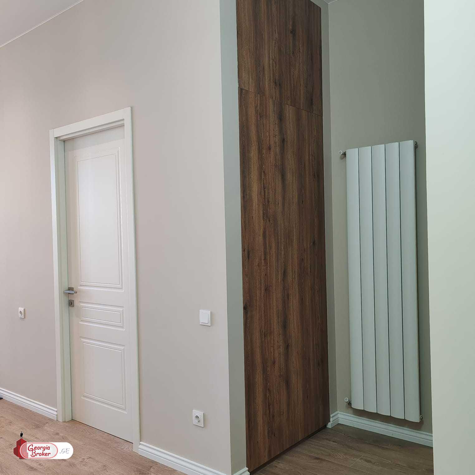 იყიდება ახალი გარემონტებული 2 ოთახიანი ბინა