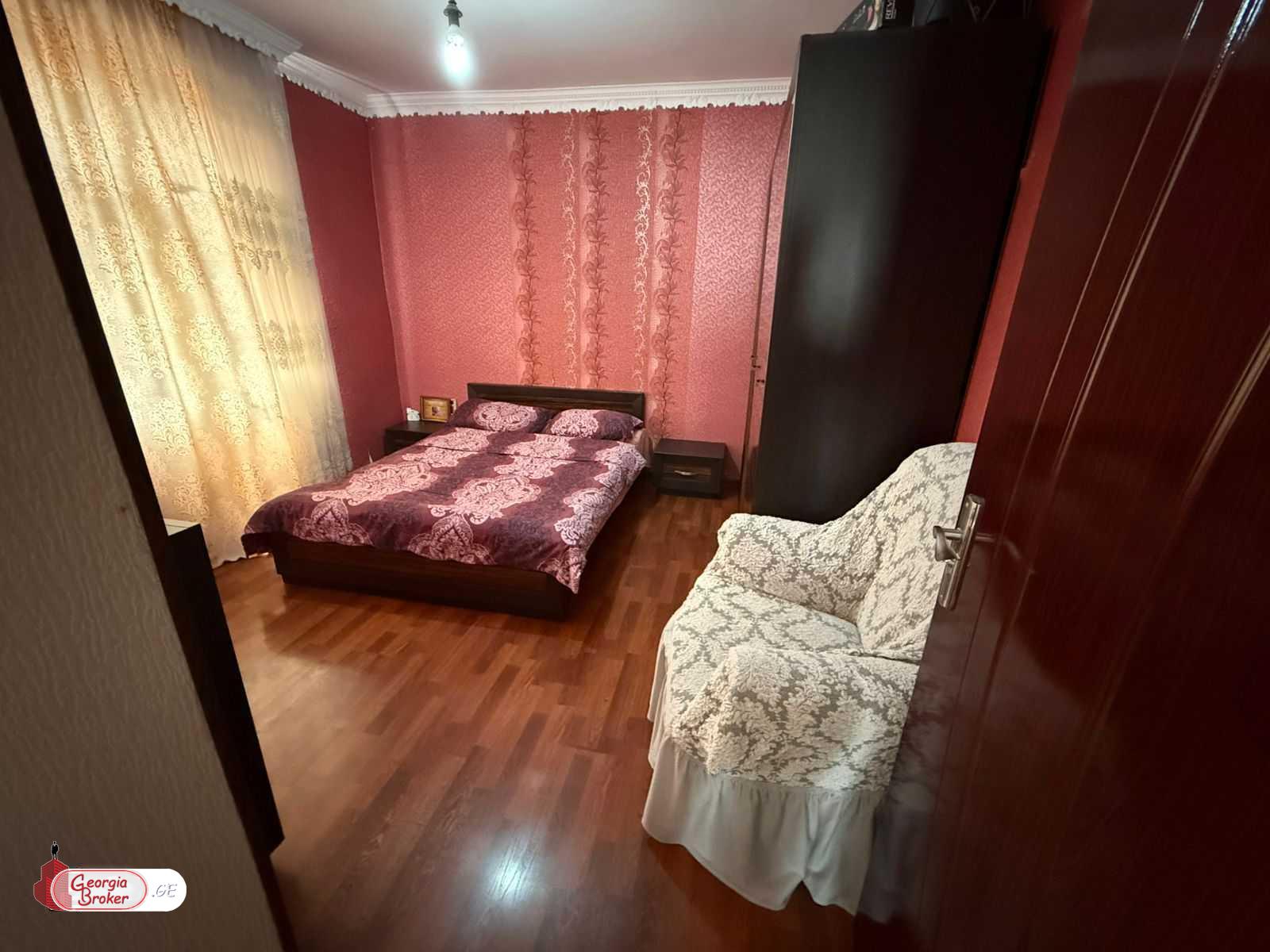 old repaired 4-room apartment for sale