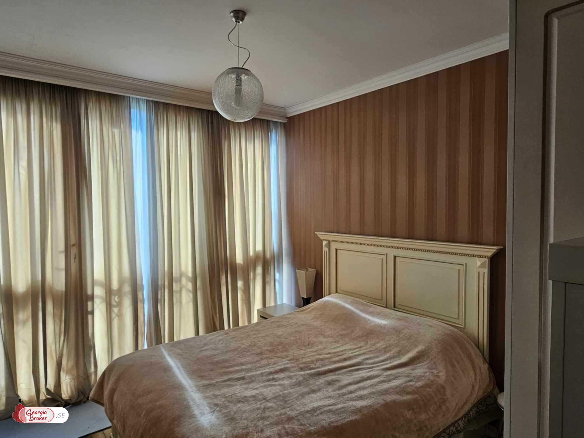 продается квартира с новым ремонтом 2-комнаты