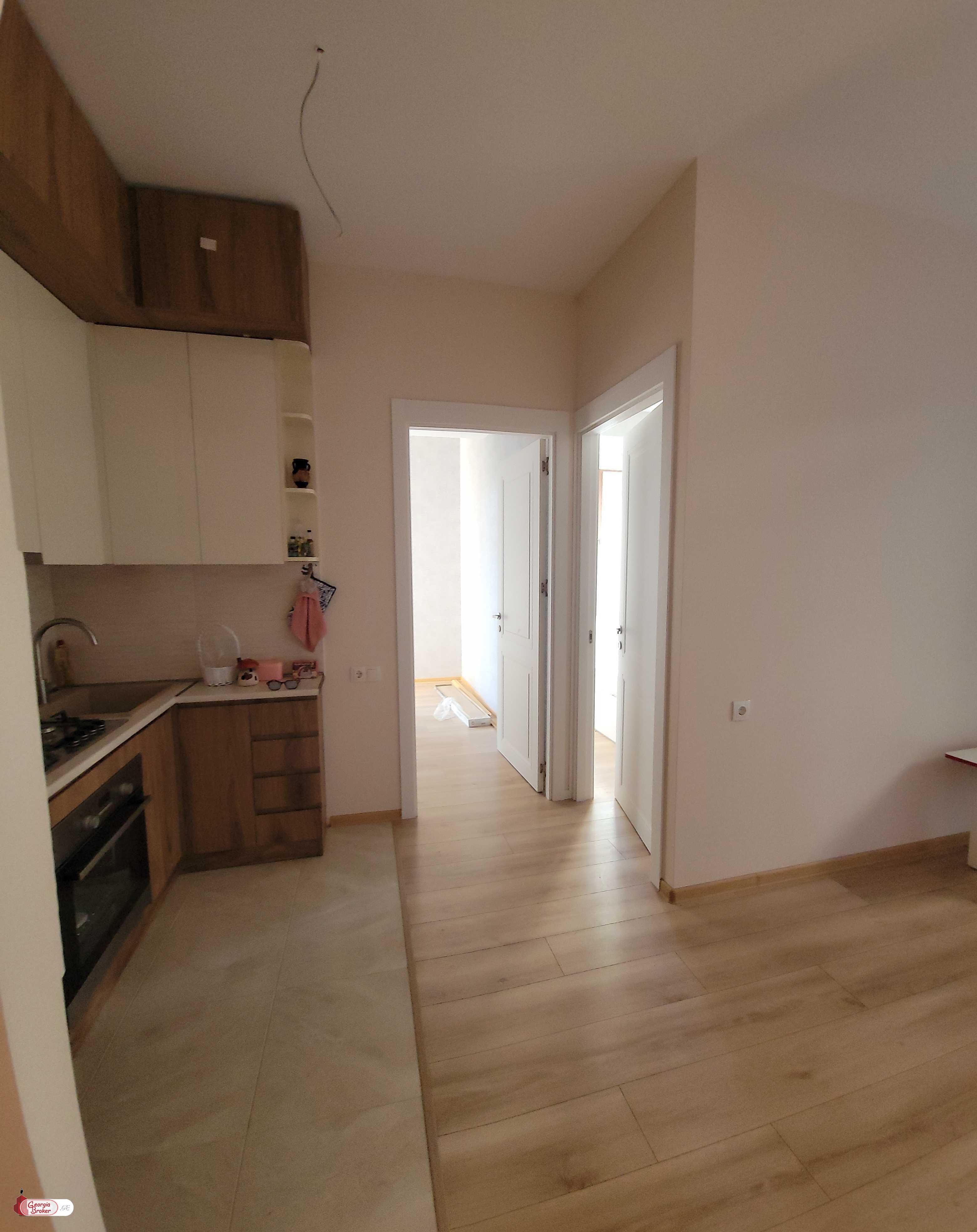 იყიდება ახალი გარემონტებული 3 ოთახიანი ბინა