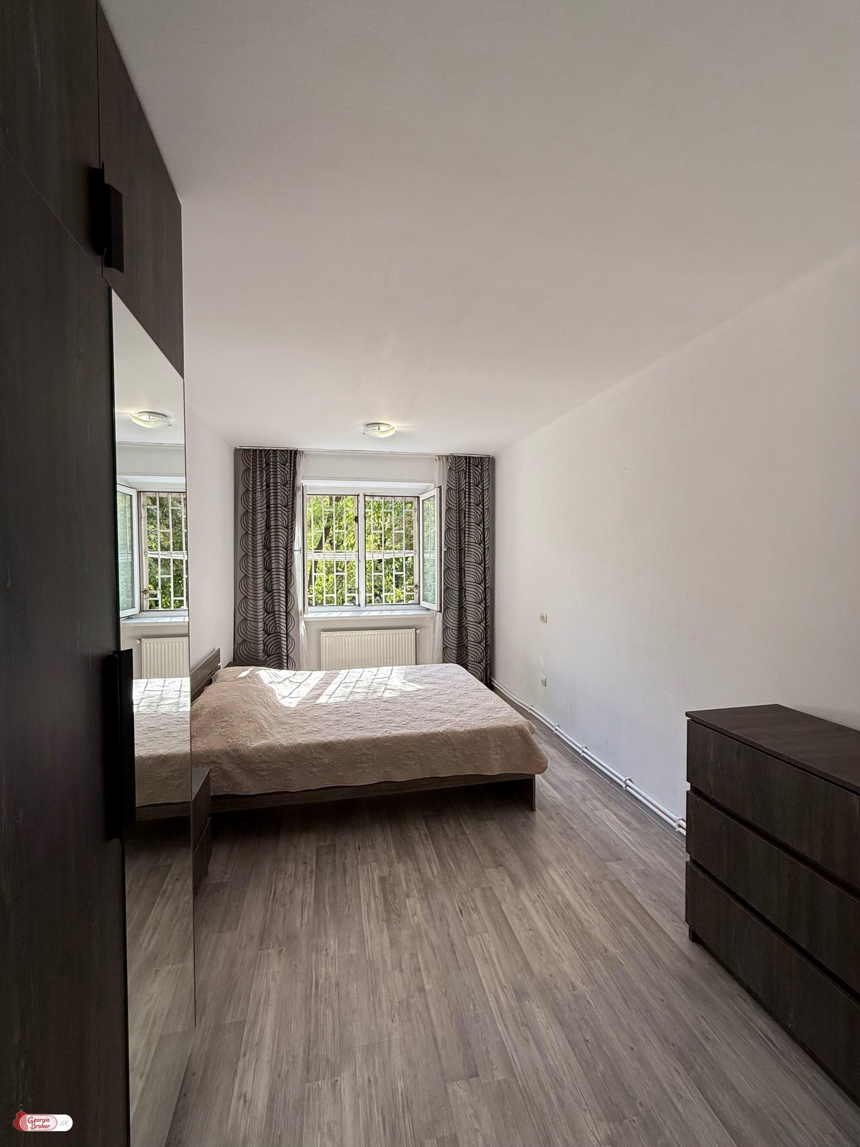 продается квартира с новым ремонтом 2-комнаты