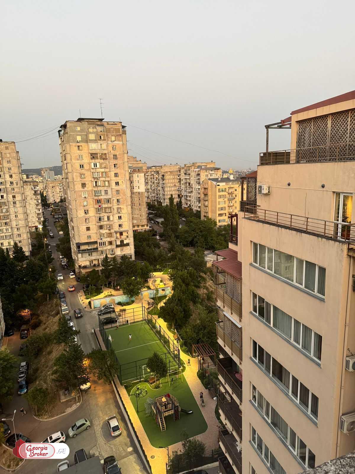 nearly repaired 2-room apartment for sale