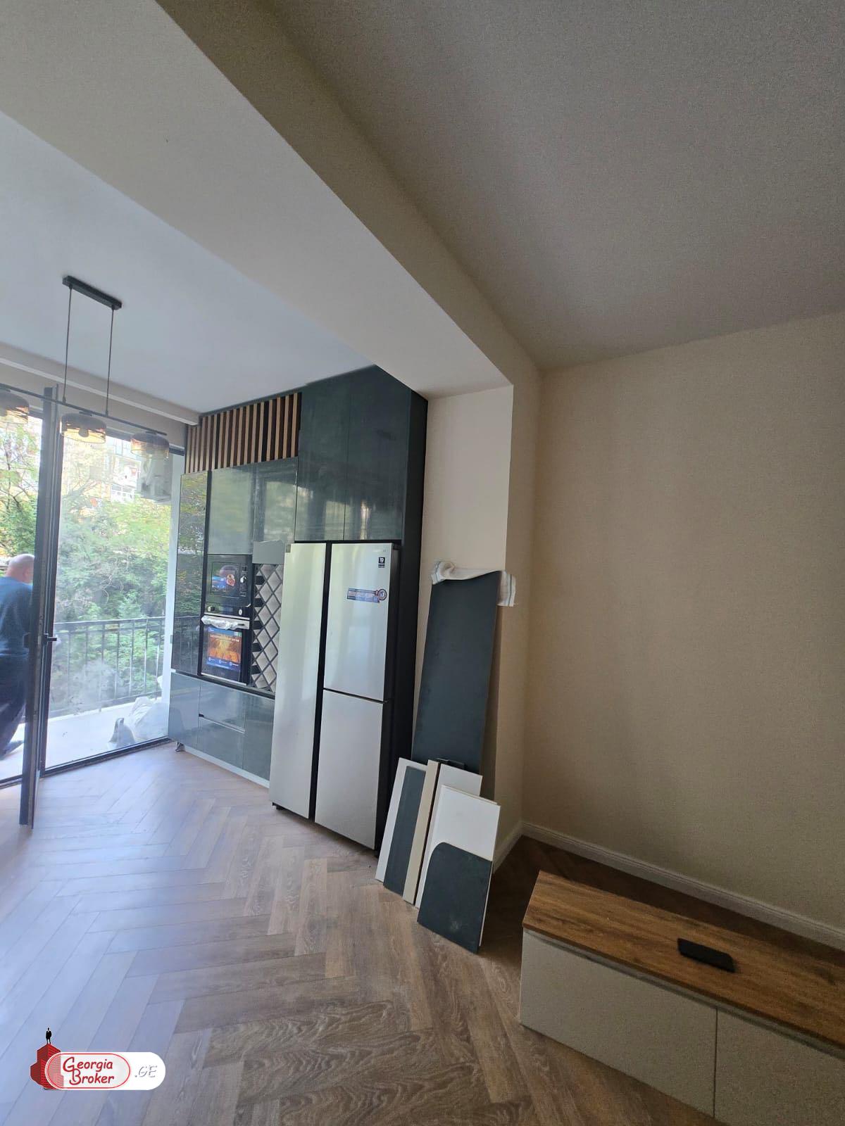 nearly repaired 3-room apartment for sale