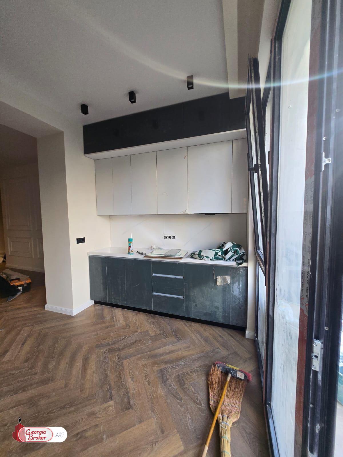 nearly repaired 3-room apartment for sale