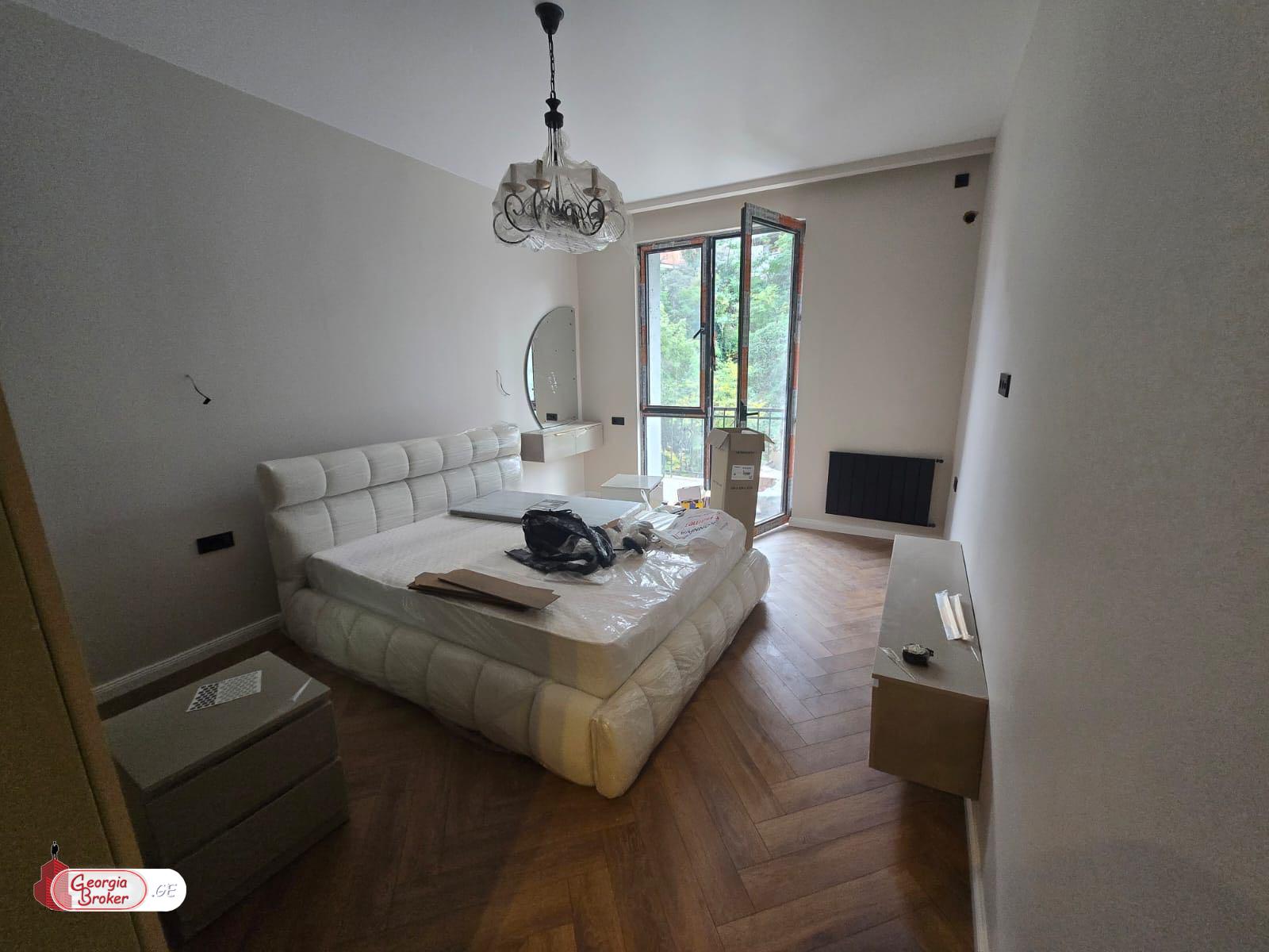 nearly repaired 3-room apartment for sale