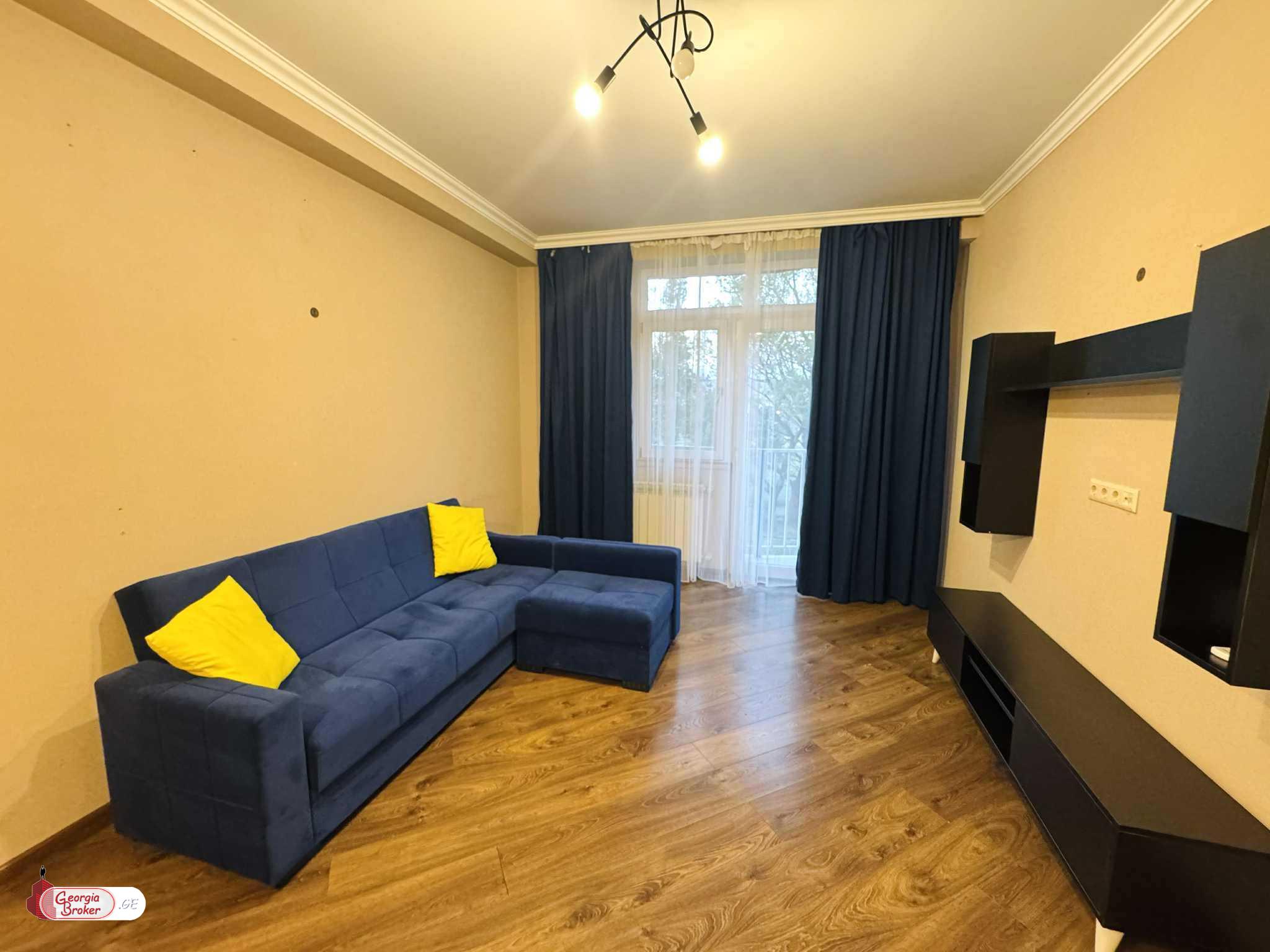 продается квартира с новым ремонтом 2-комнаты