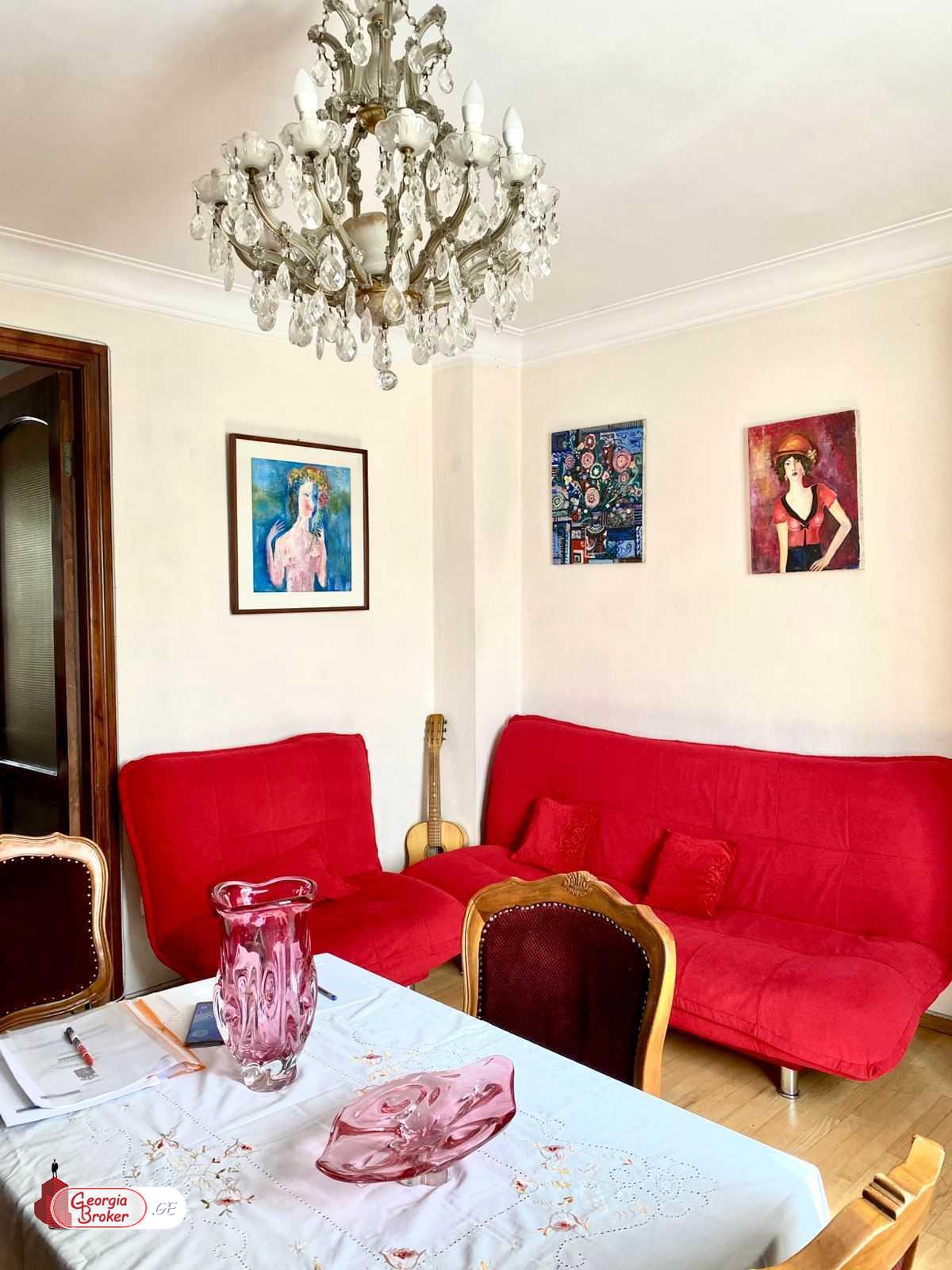 იყიდება ახალი გარემონტებული 3 ოთახიანი ბინა