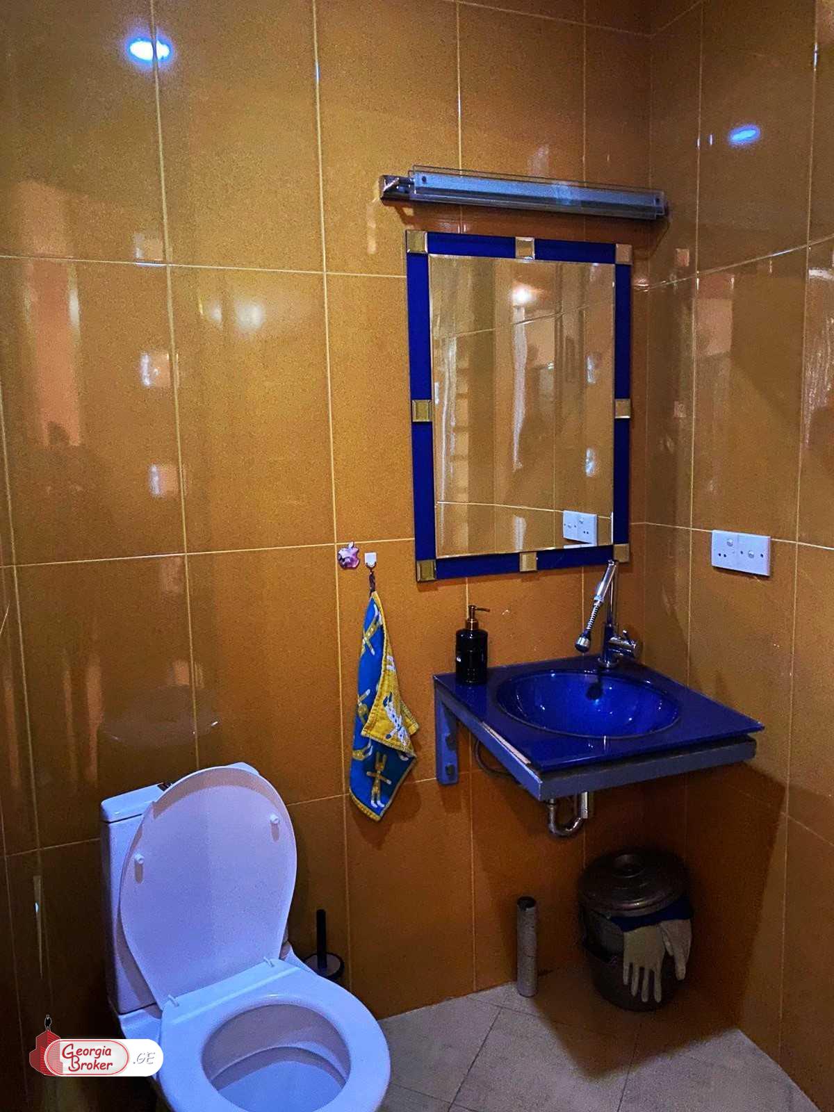 nearly repaired 3-room apartment for sale