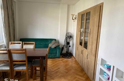 продается квартира с новым ремонтом 4-комнаты