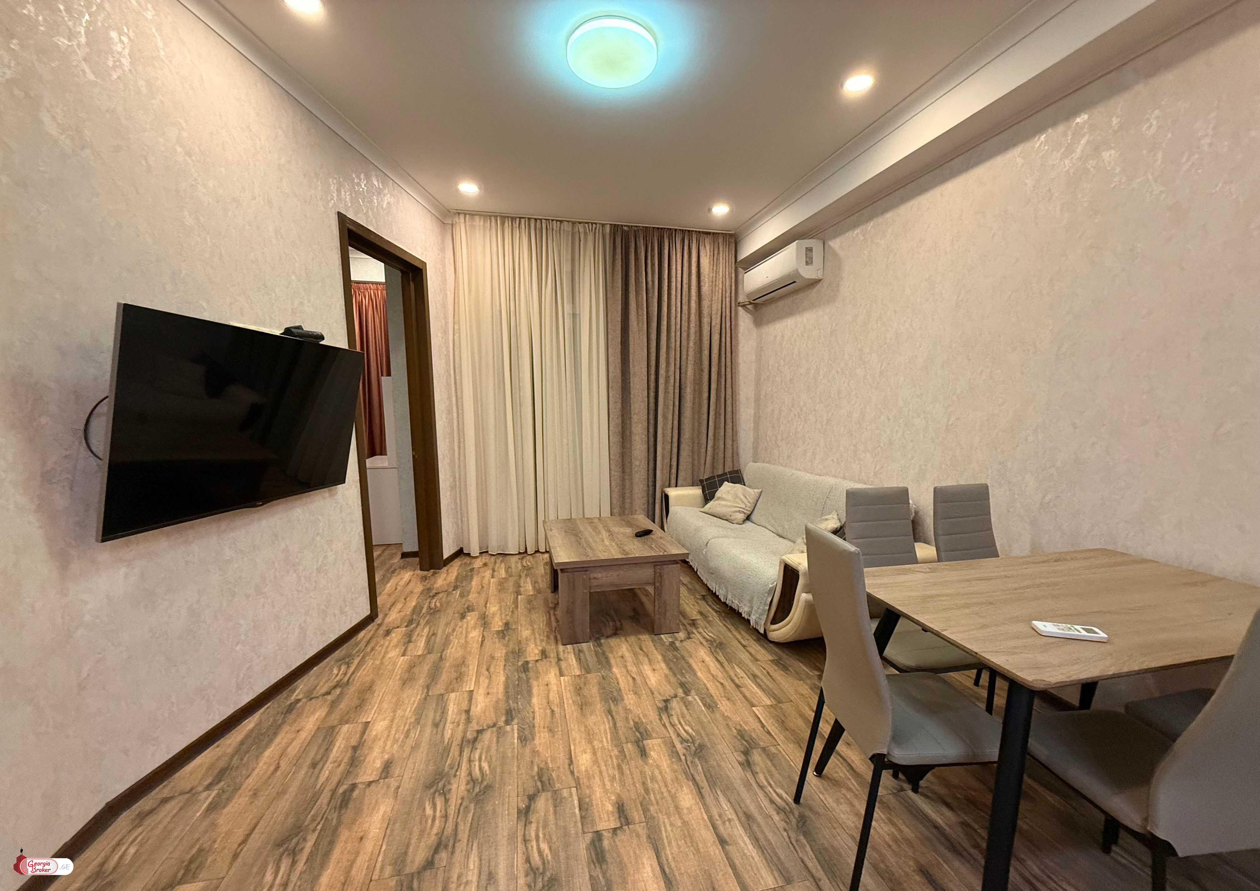 იყიდება ახალი გარემონტებული 3 ოთახიანი ბინა