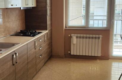 nearly repaired 4-room apartment for sale