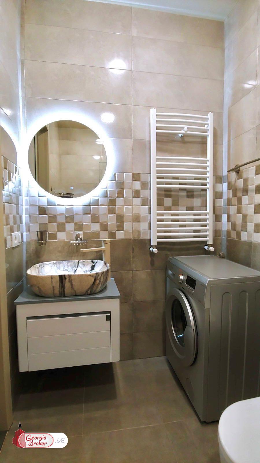 იყიდება ახალი გარემონტებული 3 ოთახიანი ბინა