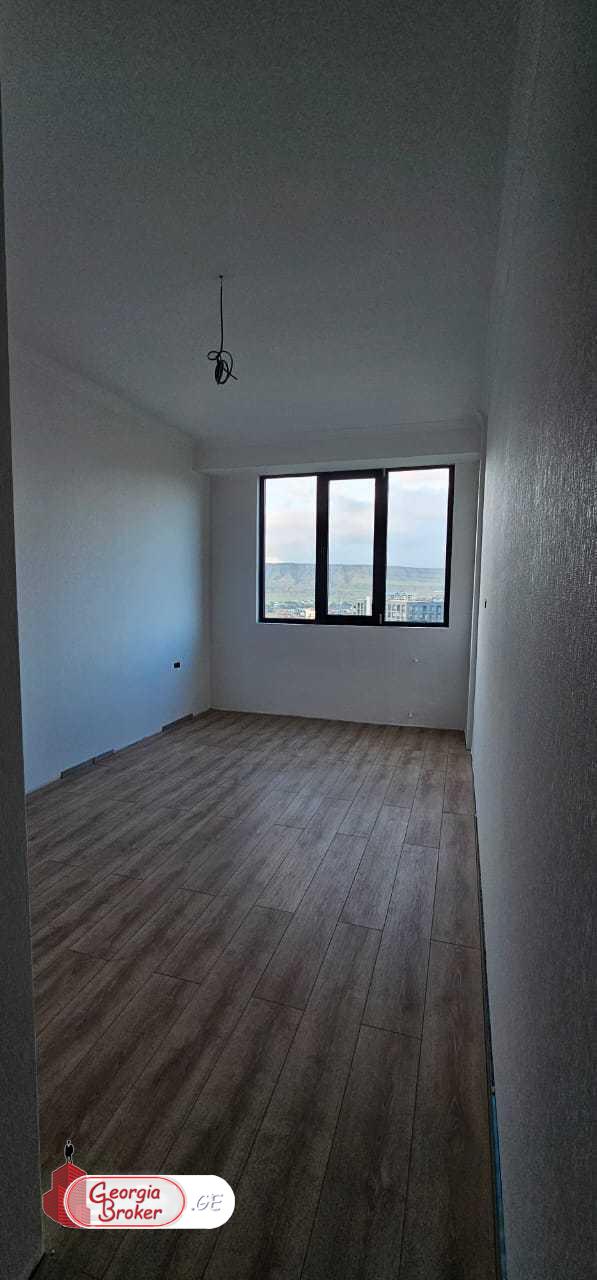 იყიდება ახალი გარემონტებული 3 ოთახიანი ბინა