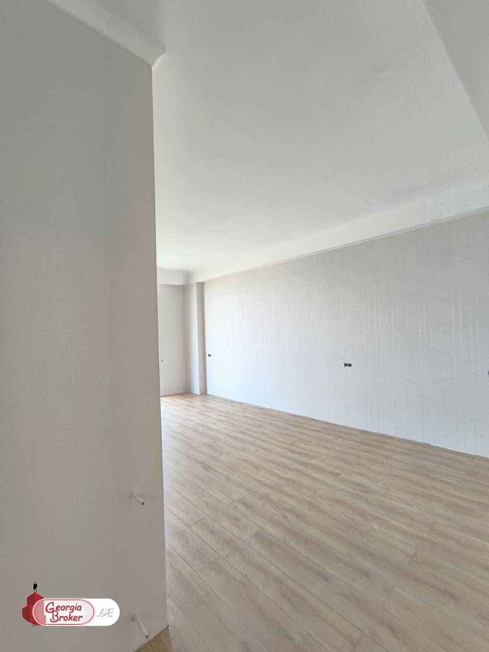 იყიდება ახალი გარემონტებული 3 ოთახიანი ბინა