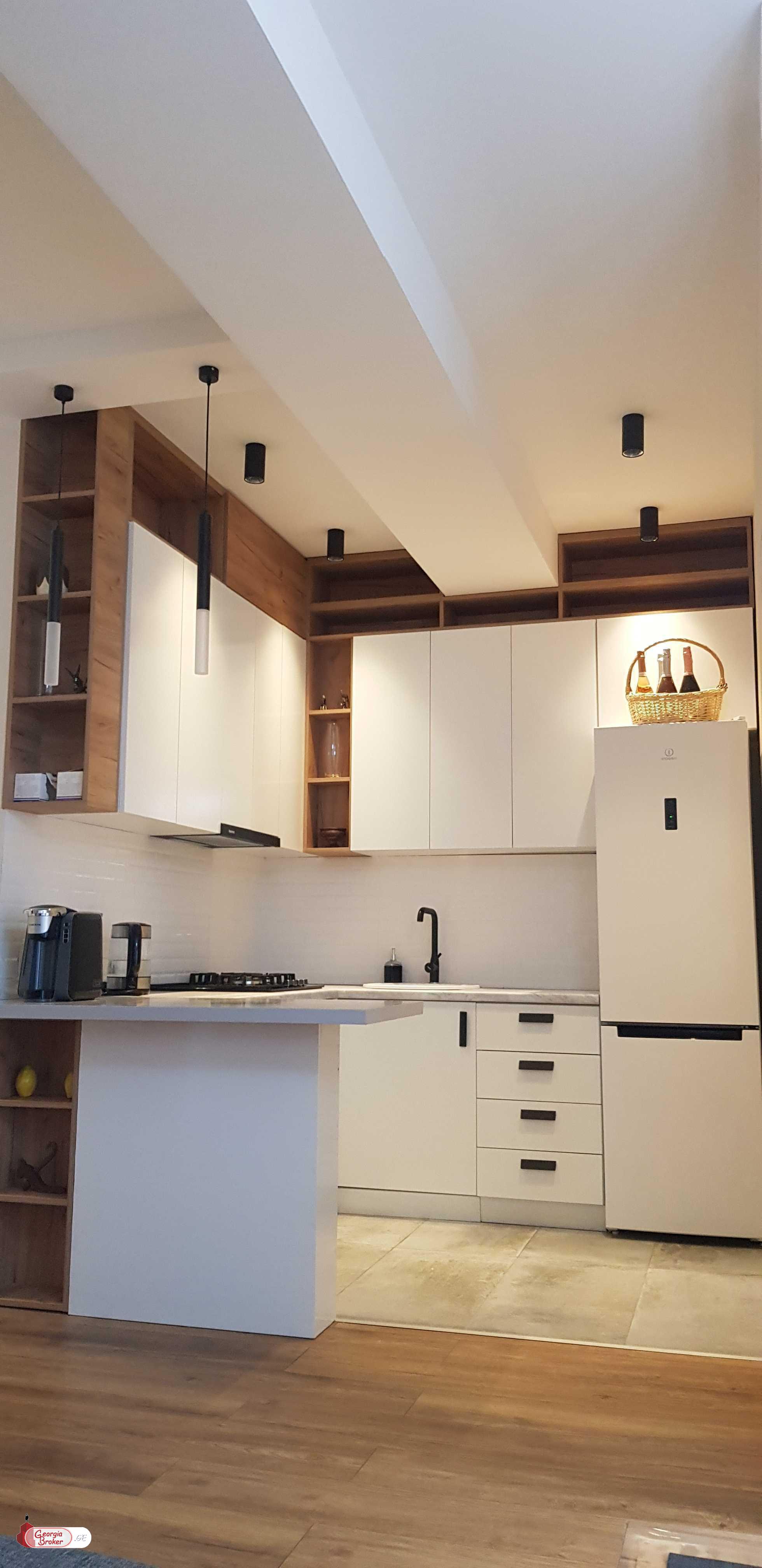 იყიდება ახალი გარემონტებული 2 ოთახიანი ბინა