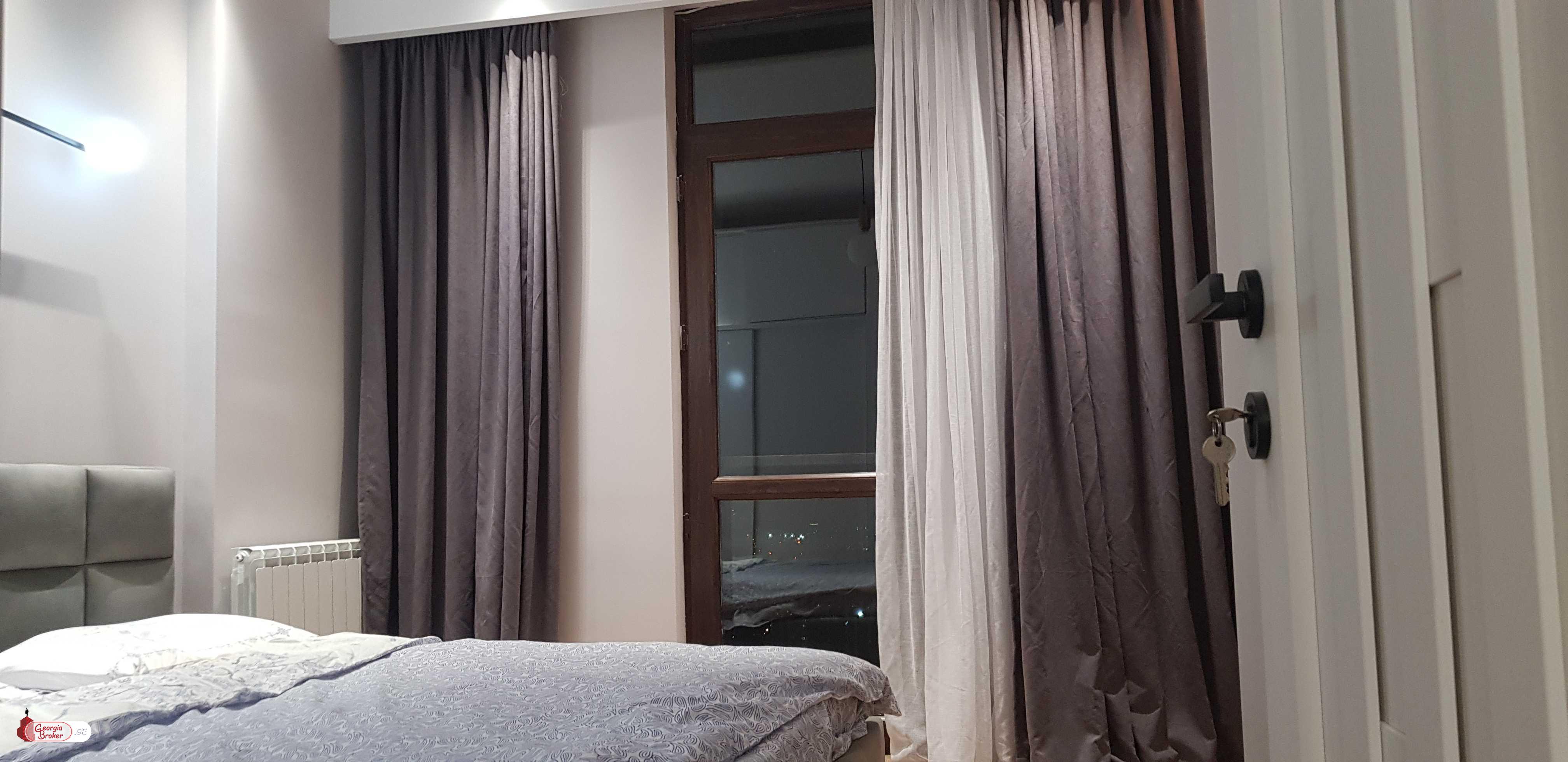 იყიდება ახალი გარემონტებული 2 ოთახიანი ბინა