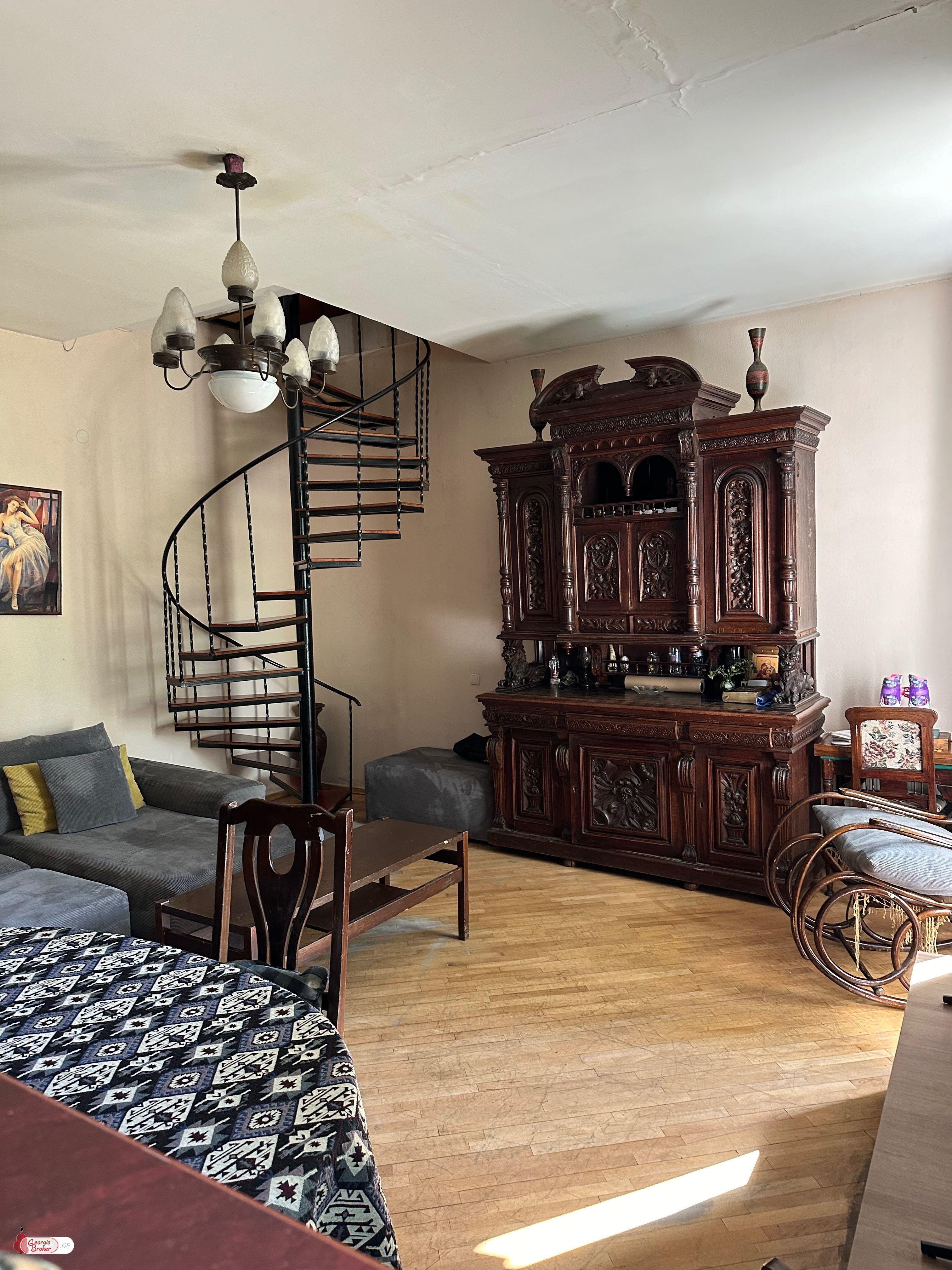 nearly repaired 4-room apartment for sale