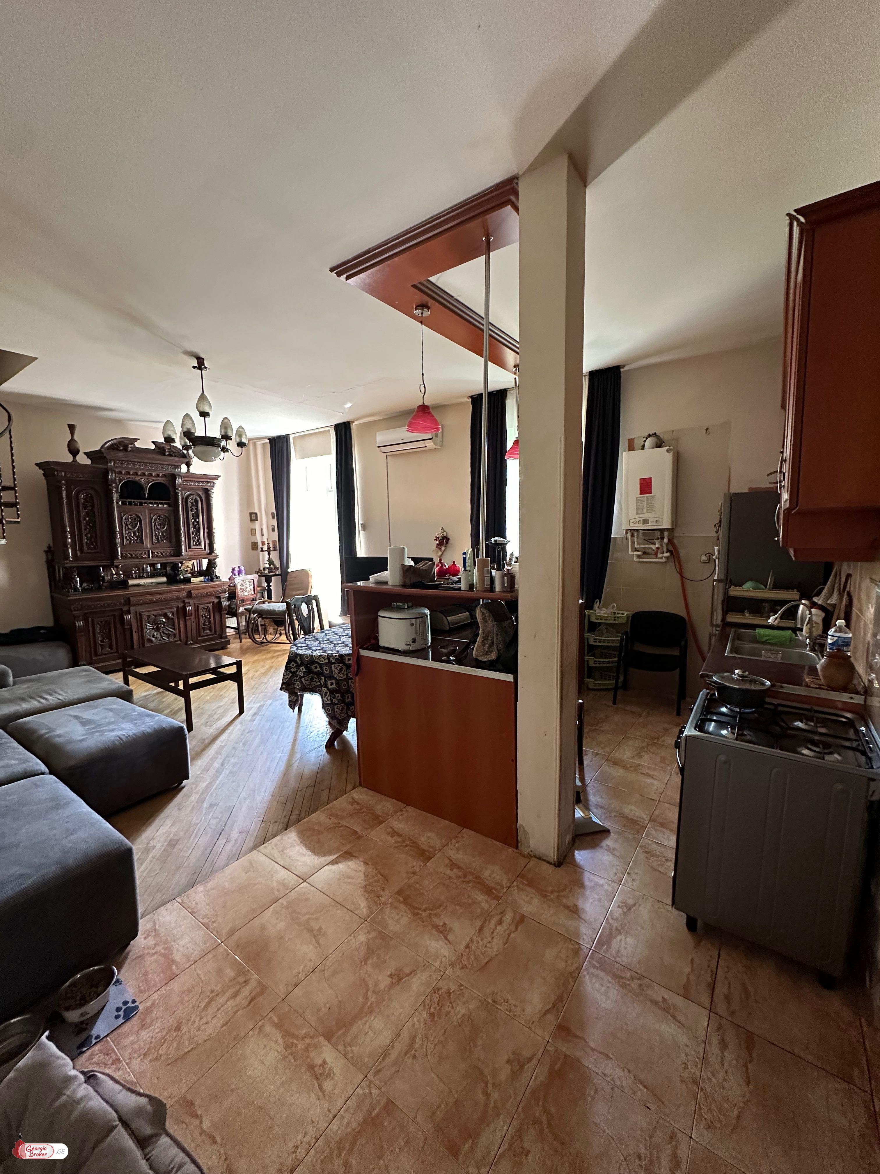nearly repaired 4-room apartment for sale
