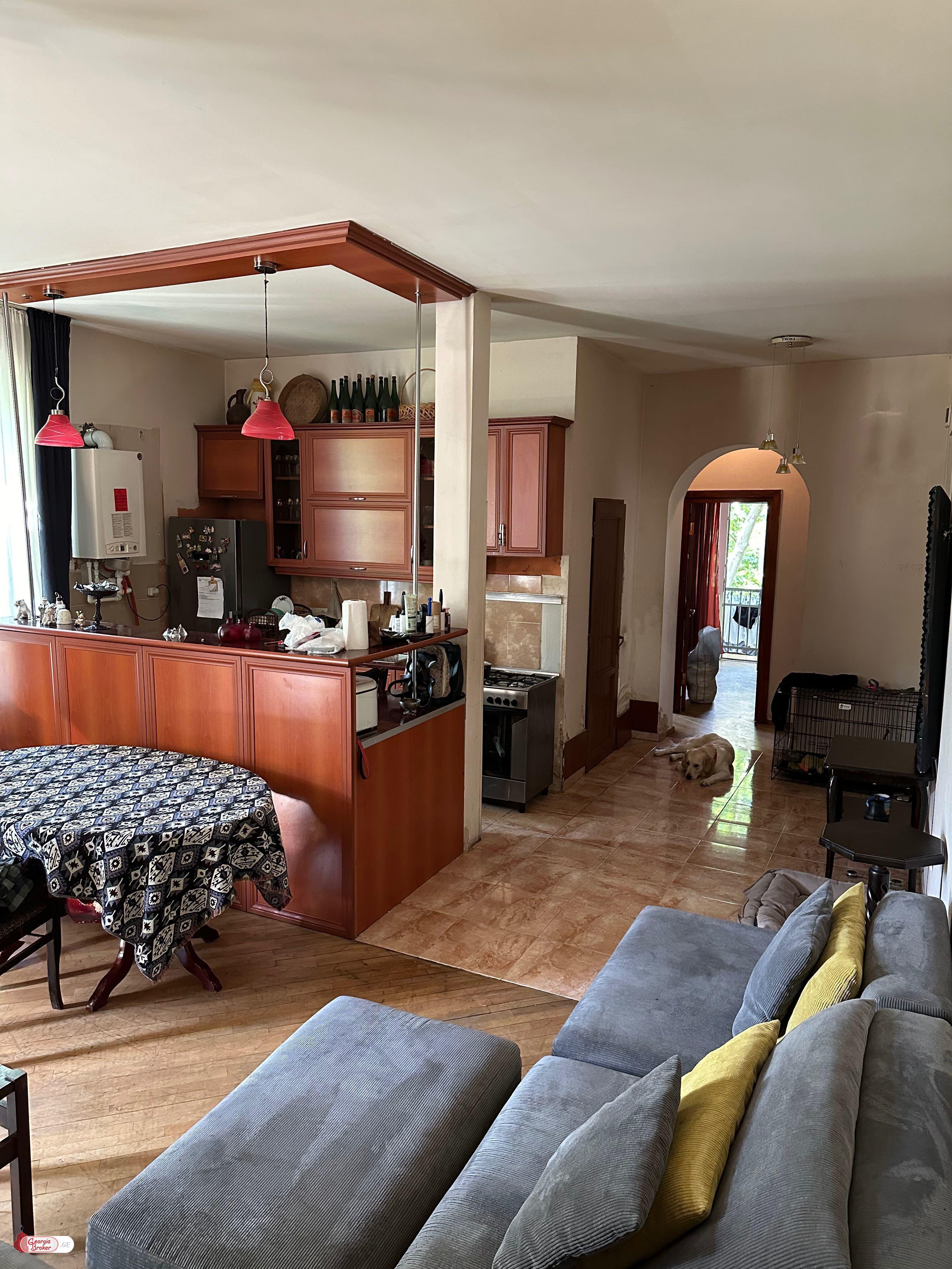 nearly repaired 4-room apartment for sale