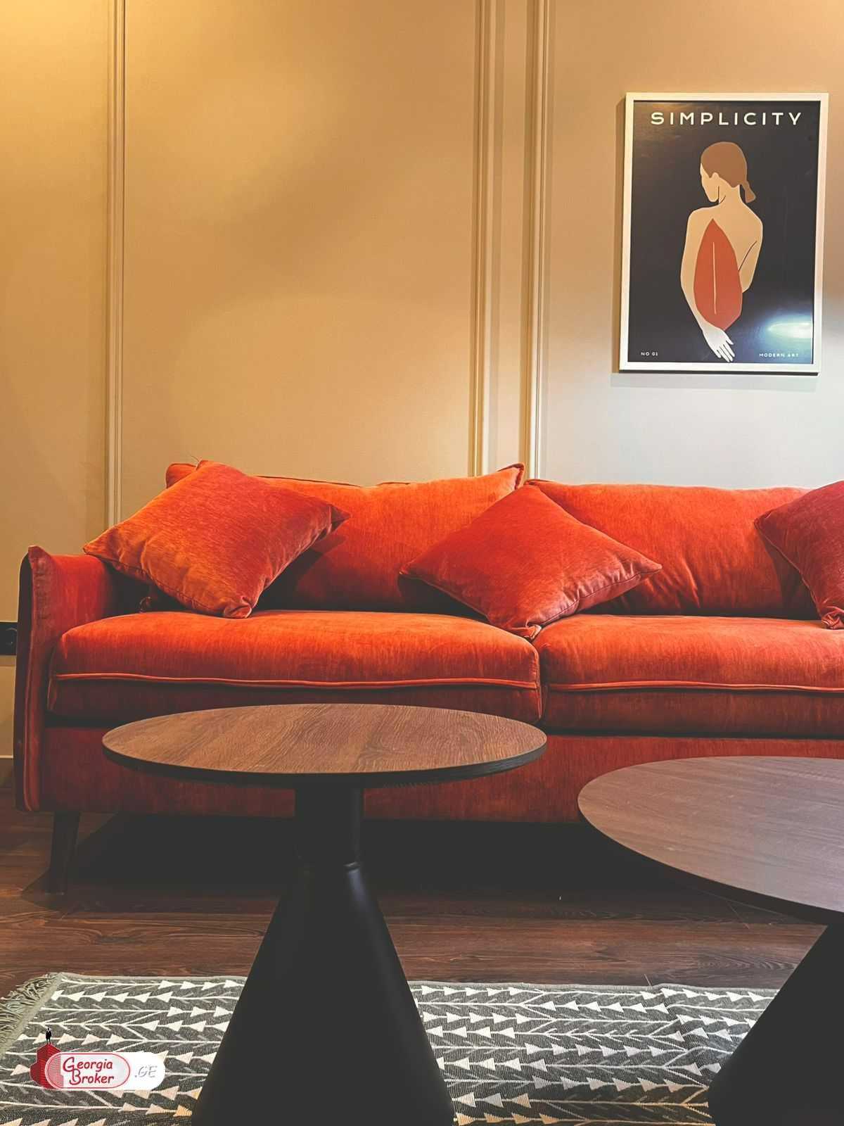 nearly repaired 2-room apartment for sale