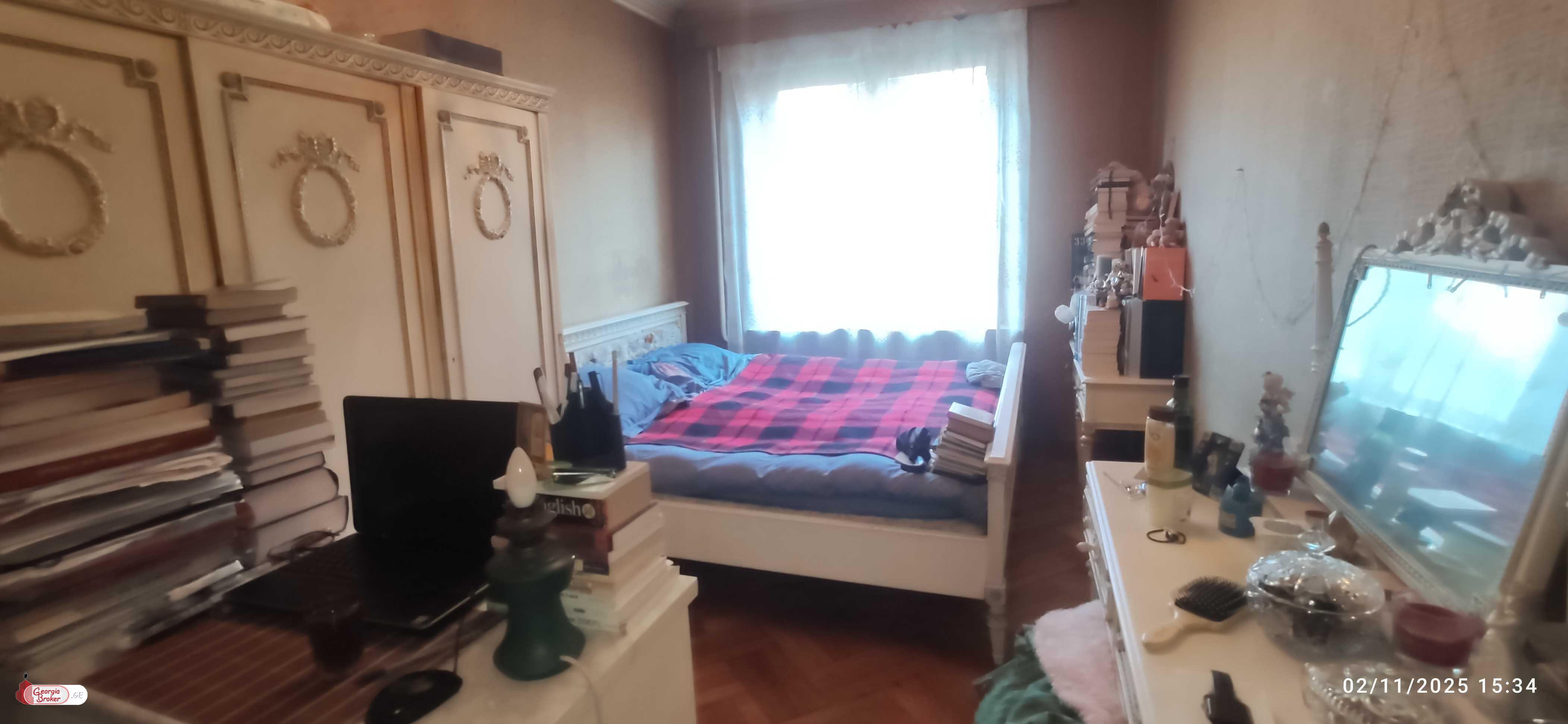 old repaired 3-room apartment for sale